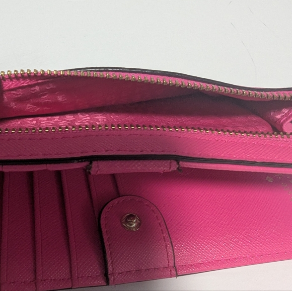 Kate Spade Stac Newbury Hot Pink Wallet - Picture 5 of 8